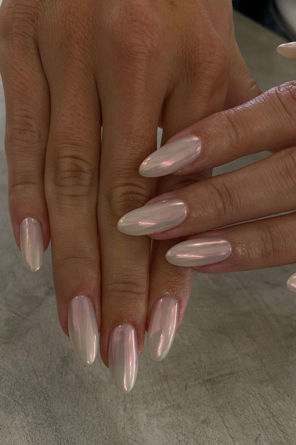 Autumn Nail Trends 2022: Glazed Donut Manicure