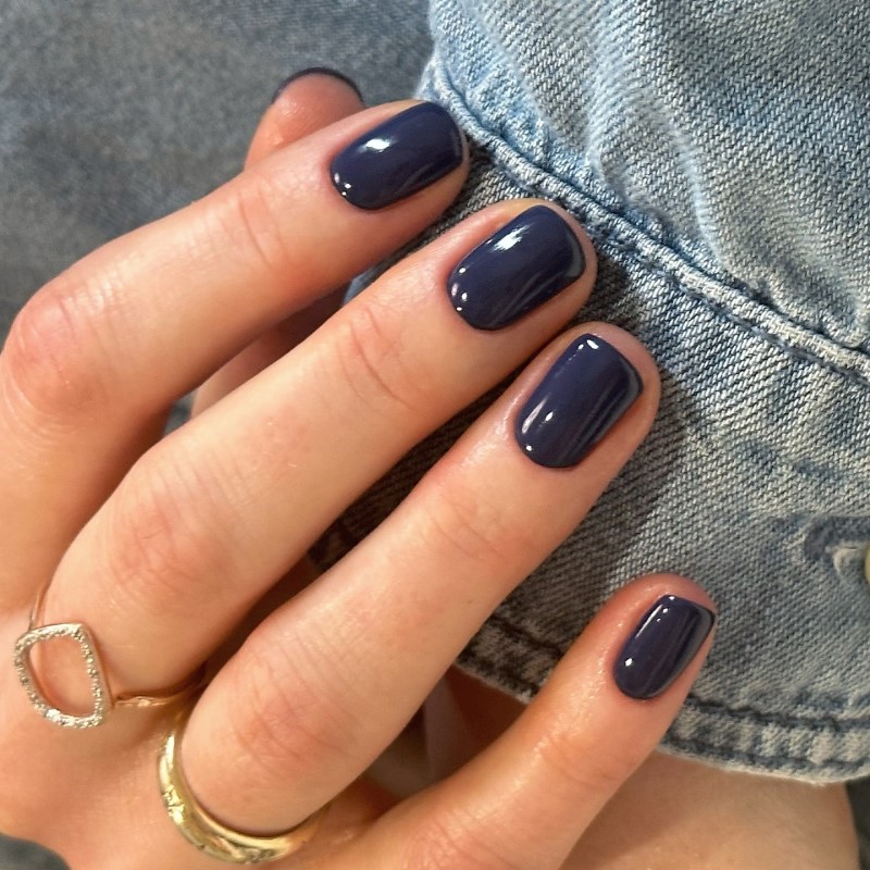Winter Nails: Navy Blue | Manicurist: Charlotte Knight